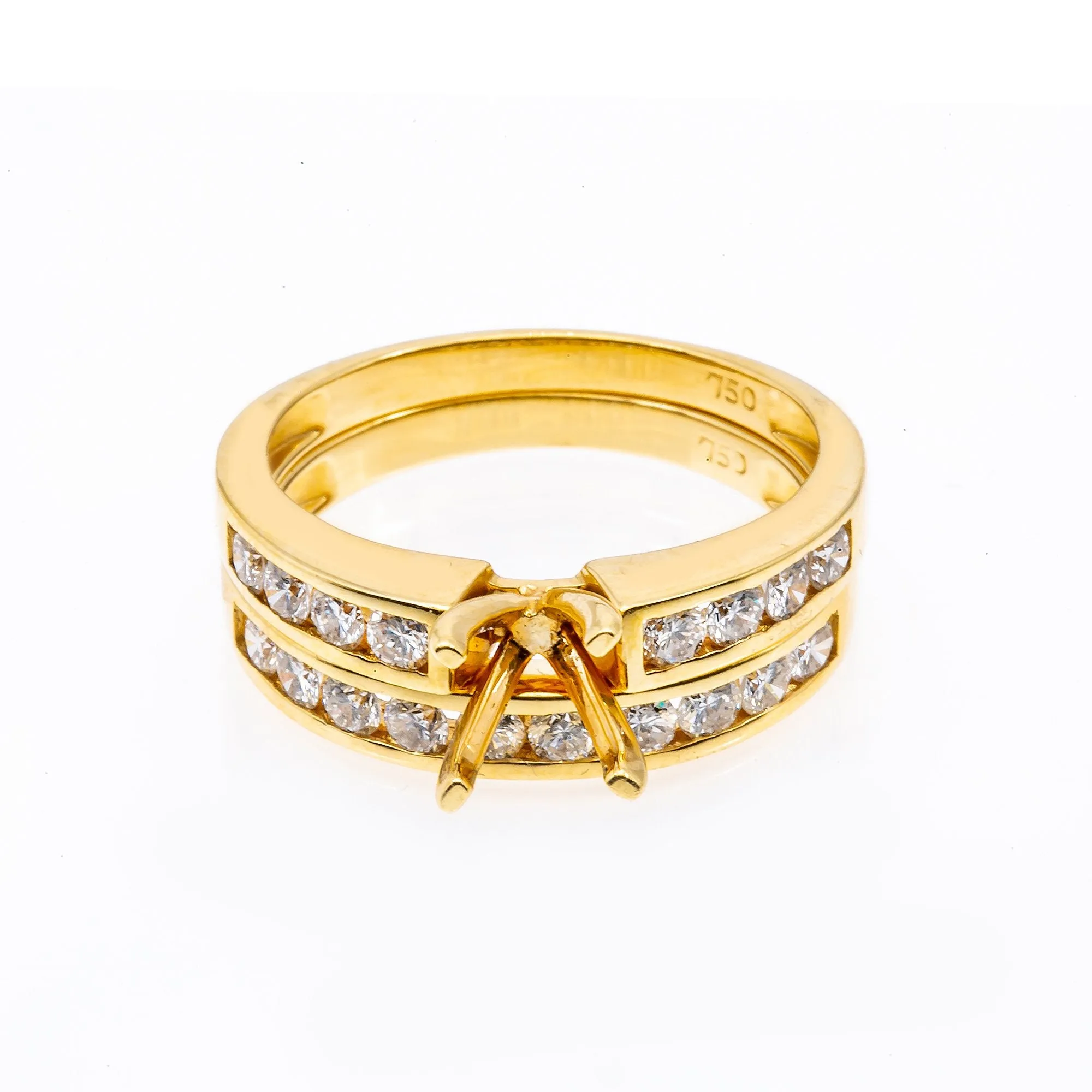 18K Yellow Gold Double Round Shape Ring