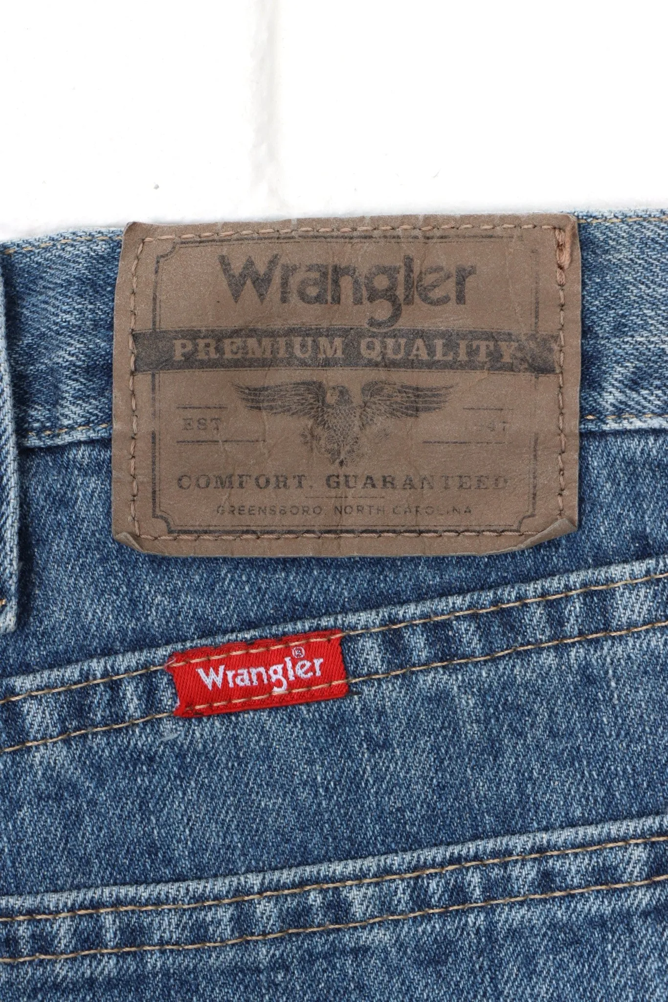 34 - WRANGLER Medium Wash Denim Jorts Shorts - Relaxed Fit