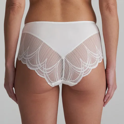 Cathia Full Brief