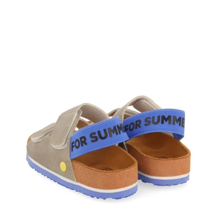 Courgis boys grey footbed sandals with blue details and text