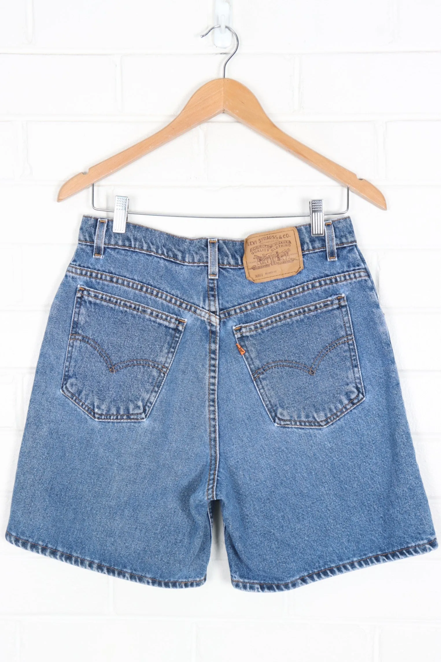 Levi's Women's 10 Jorts Shorts - Medium Wash Orange Tab