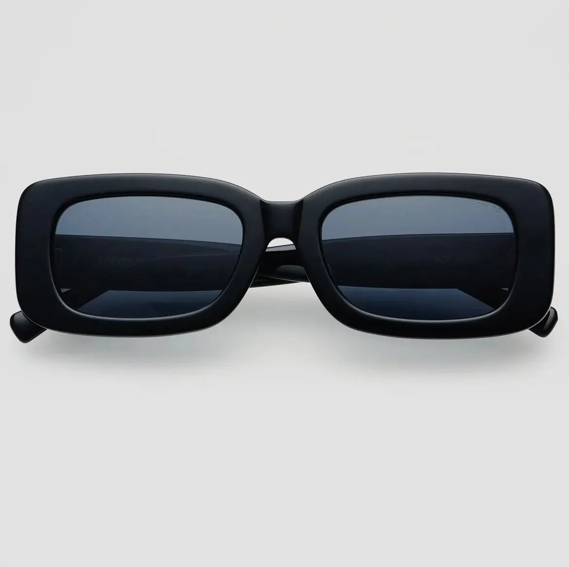 Noa Sunglasses - Black