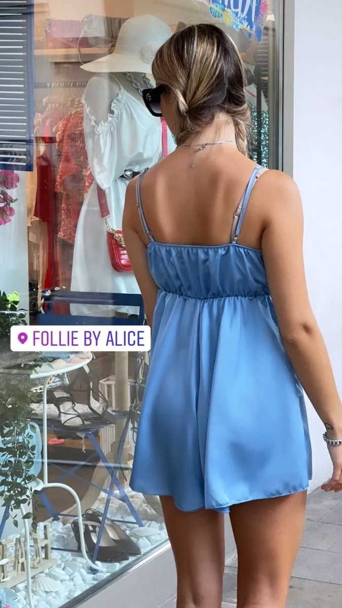 Tutina azzurra effetto satin