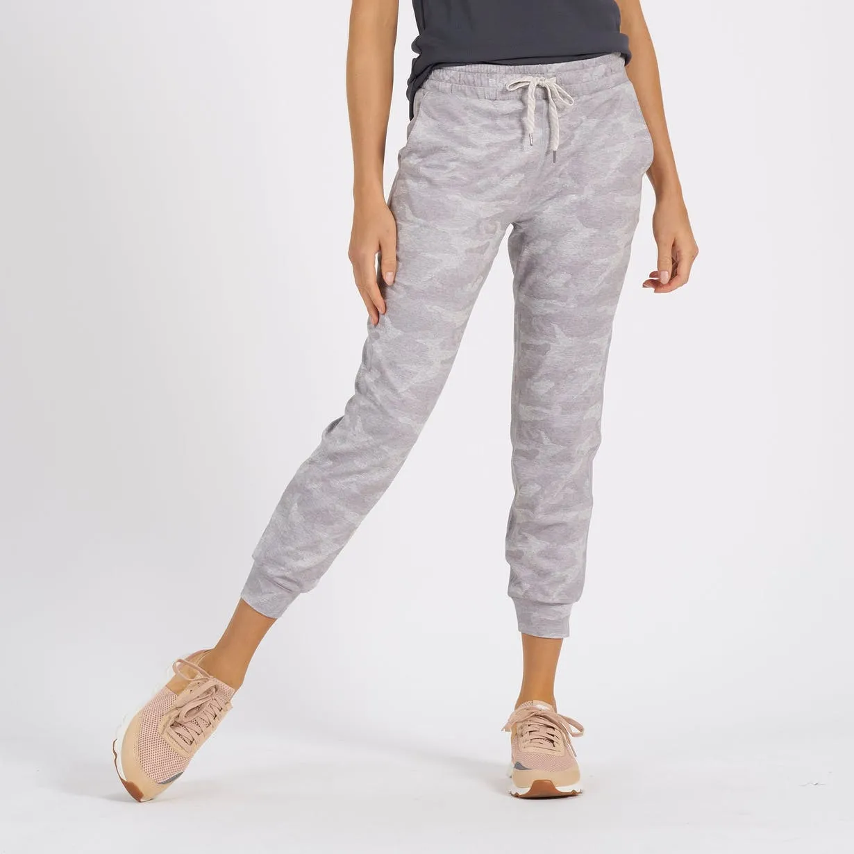 W Vuori Jogger Pants