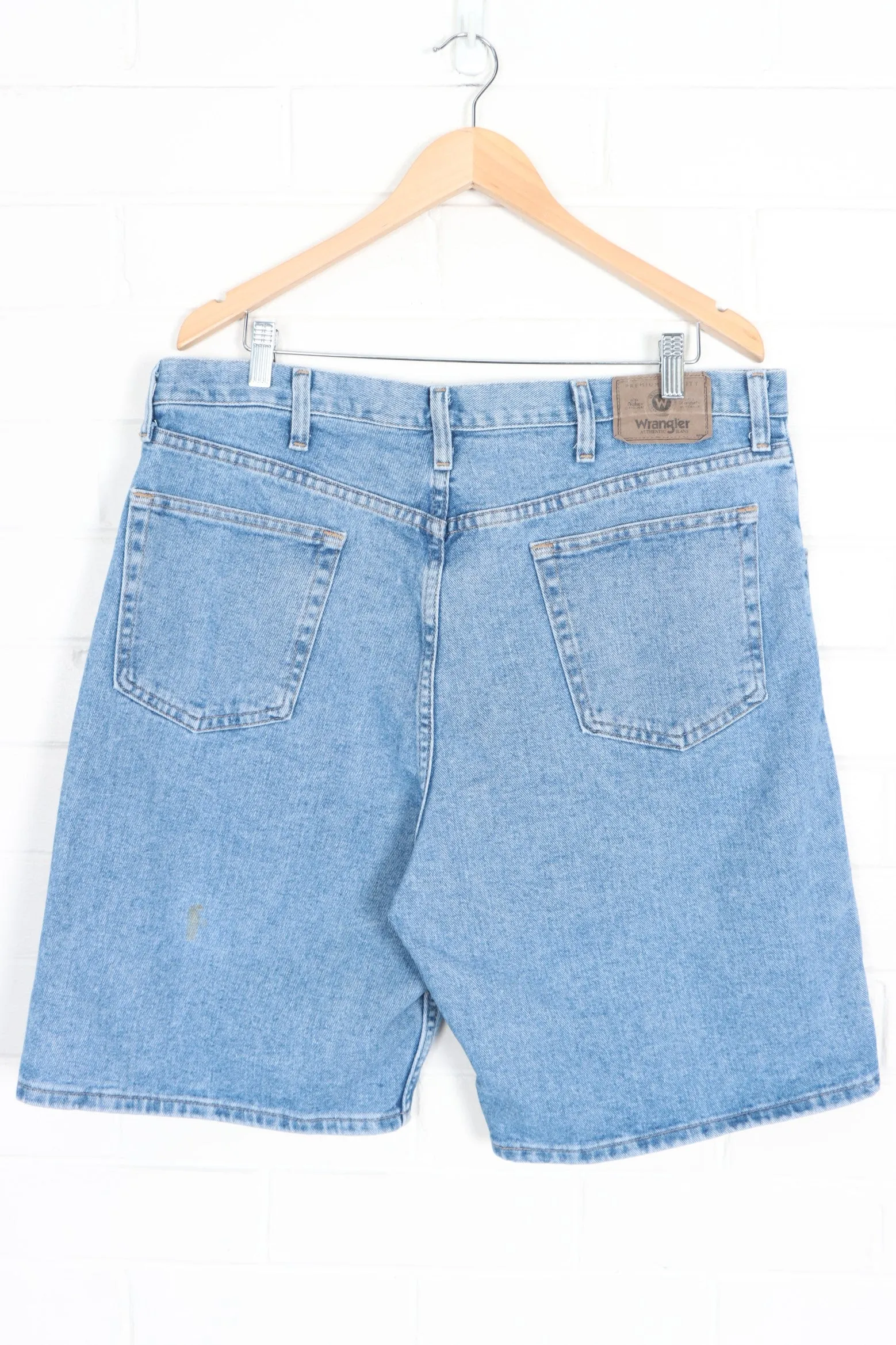 WRANGLER Light Wash Denim Jorts Shorts 38