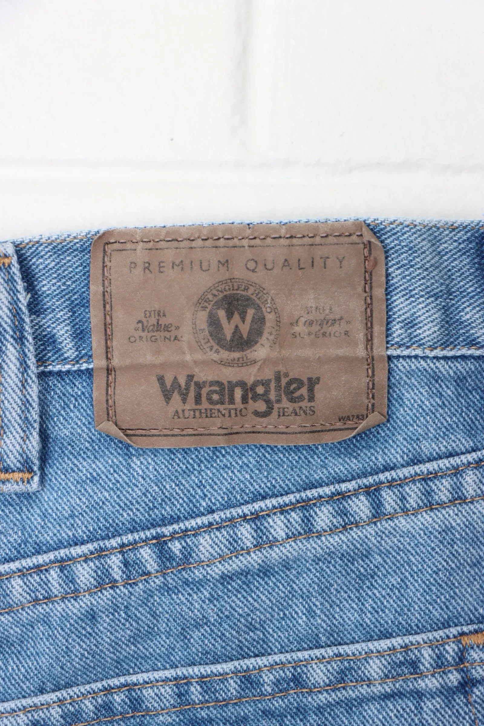 WRANGLER Light Wash Denim Jorts Shorts 38