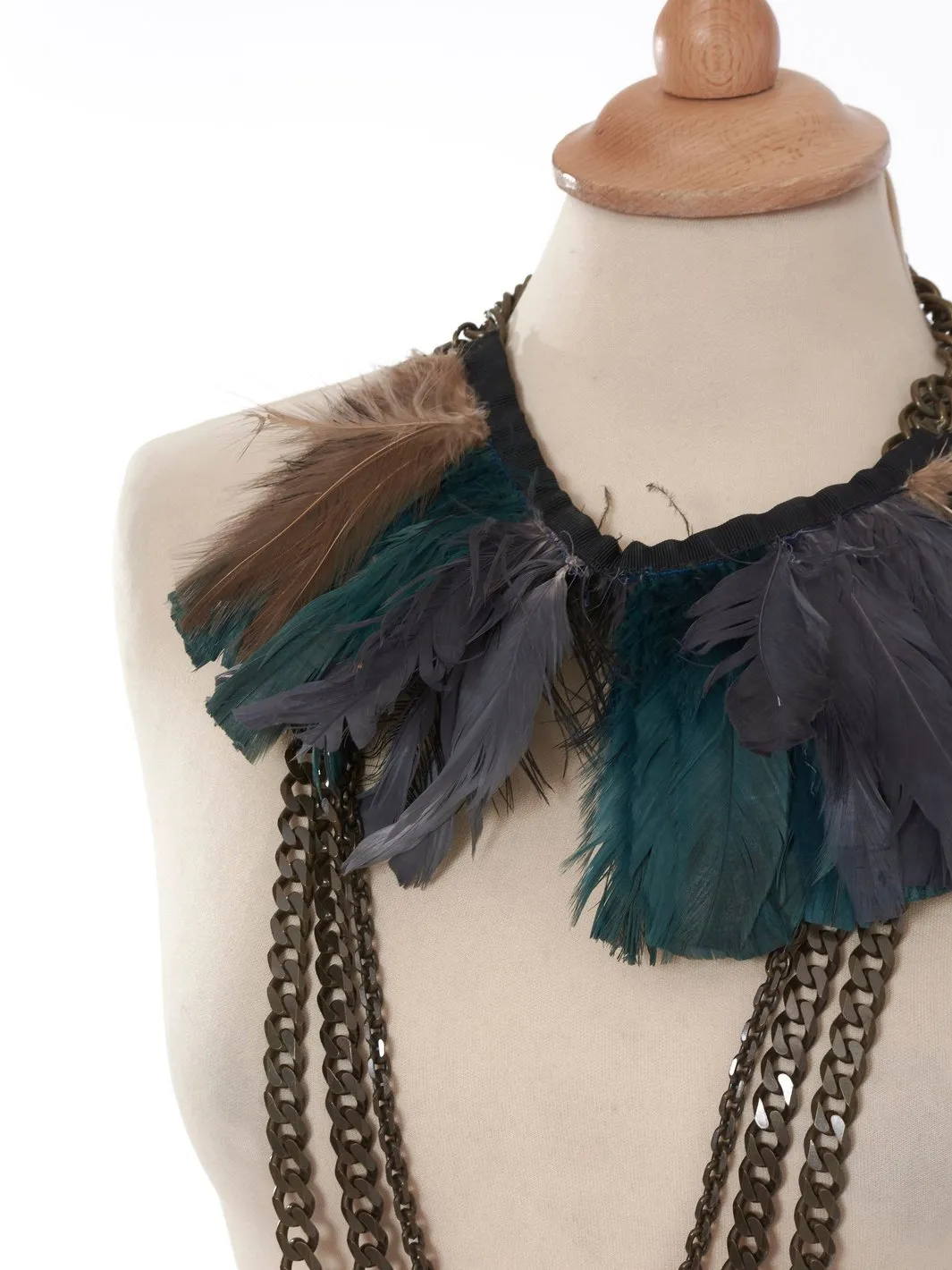 Y2K feathered Lanvin necklace